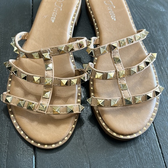 Forever Link ding sandals - Picture 2 of 4